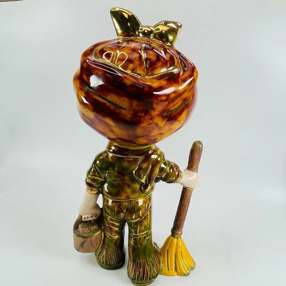 VTG Atlantic Mold Helga Housekeeper Cleaning Lady Lusterware Figurine 1970s 12